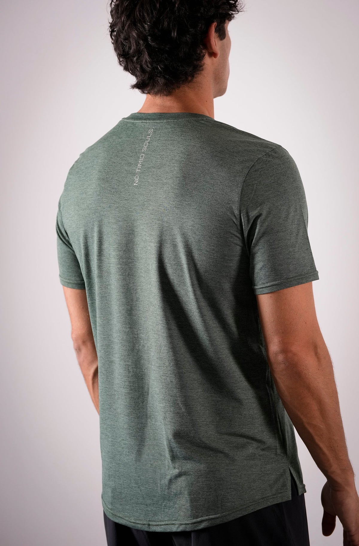 Men's FLOWDRY Tempo running top in Forest Trail - product photo 4 of 4