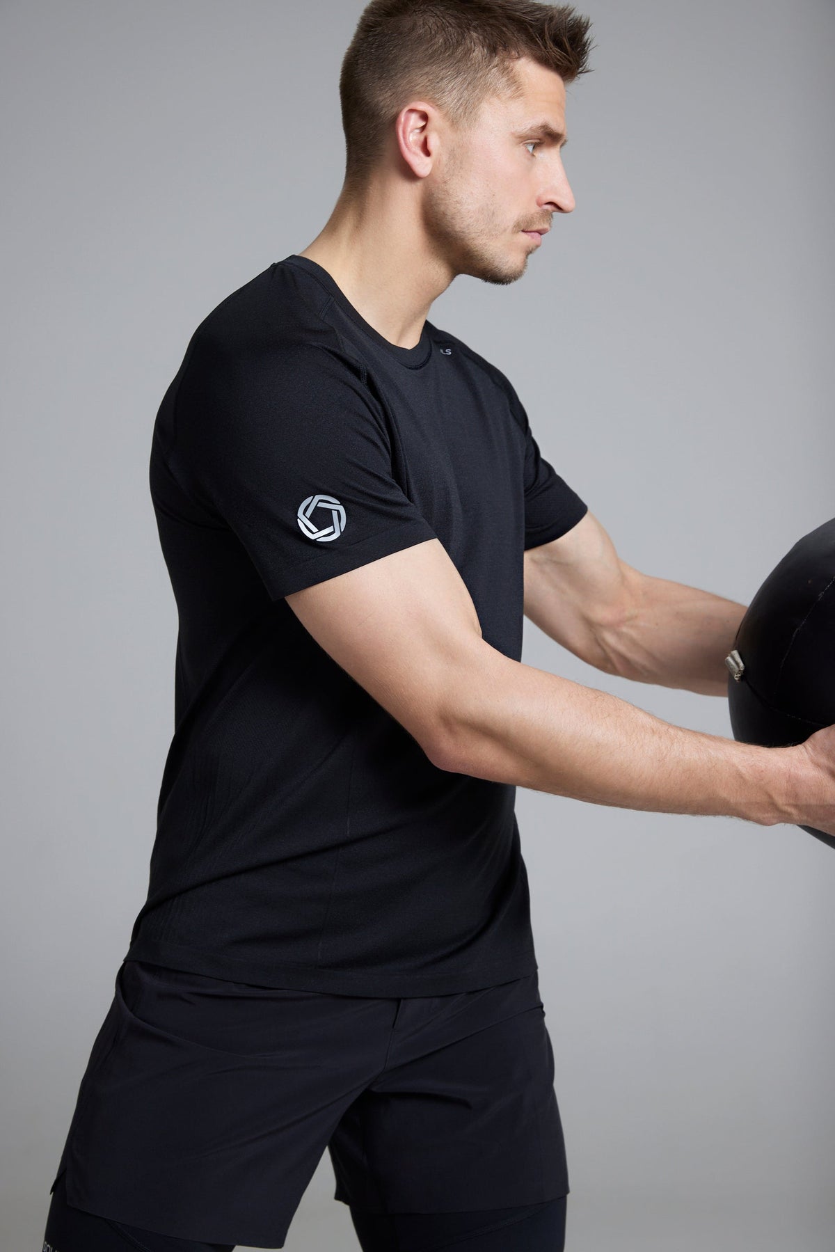 Men's GLIDE360 running top in New Black - product photo 5 of 5