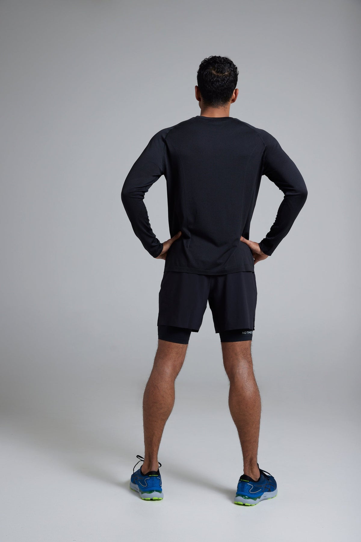 Men's GLIDE360 long sleeve running top in New Black - product photo 3 of 10