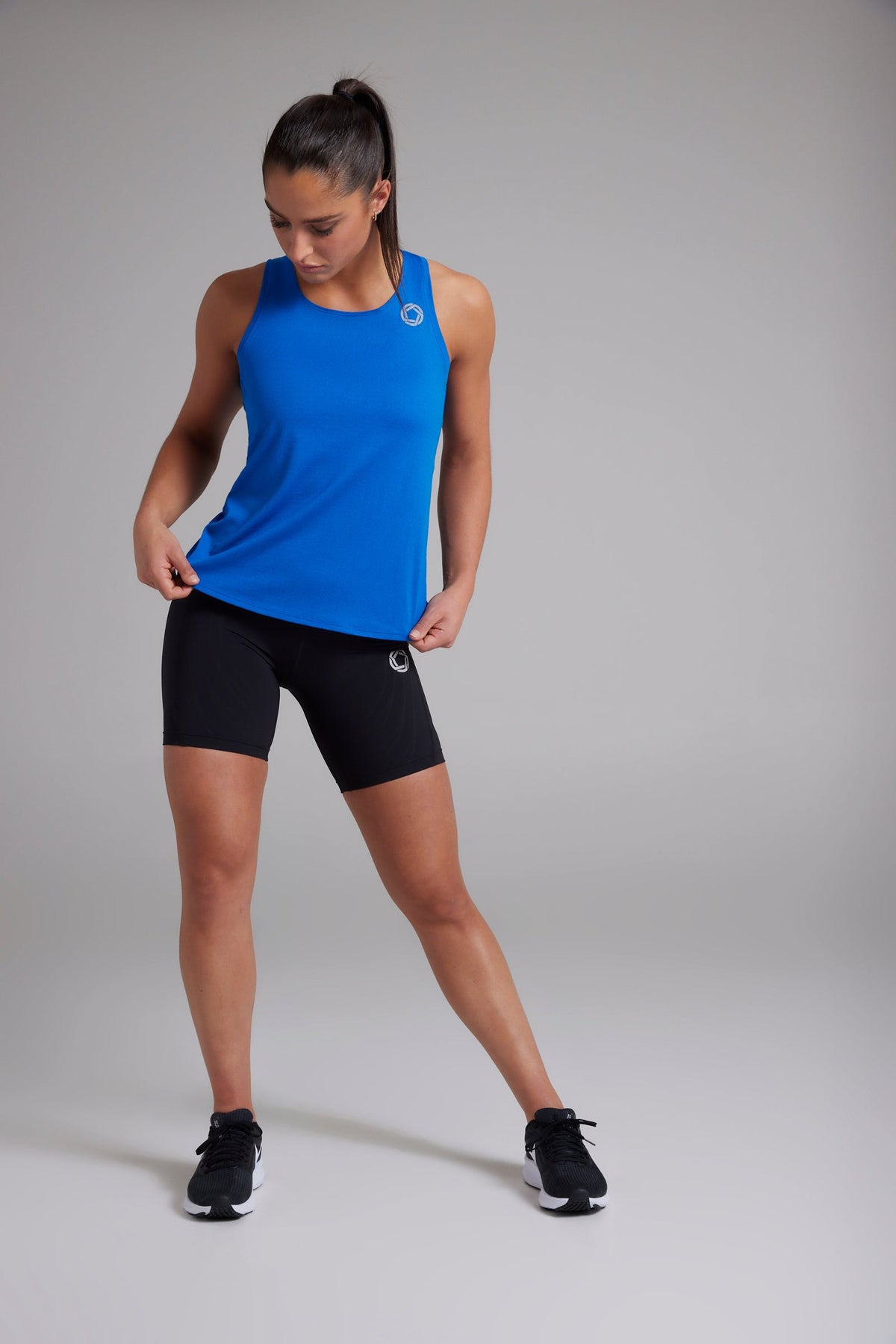 Women's FLOWDRY running tank in Pacific Ocean Blue - product photo 2 of 10