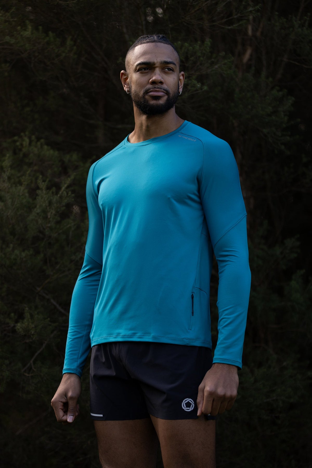 Men's AIRWRAP long sleeve running top in Big Sur Teal - product photo 2 of 4