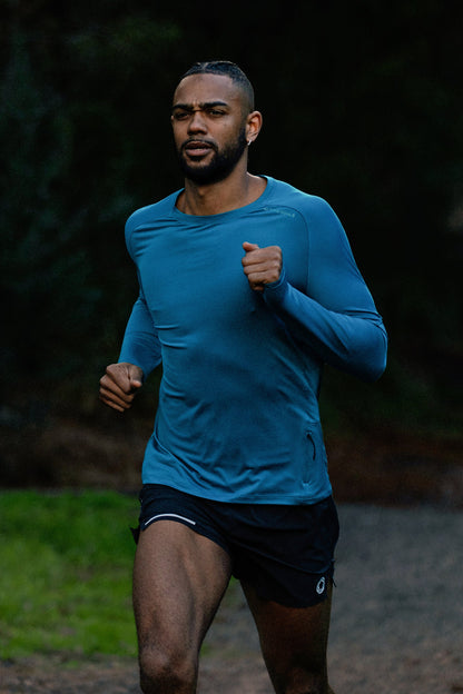 Men's AIRWRAP long sleeve running top in Big Sur Teal - product photo 1 of 4