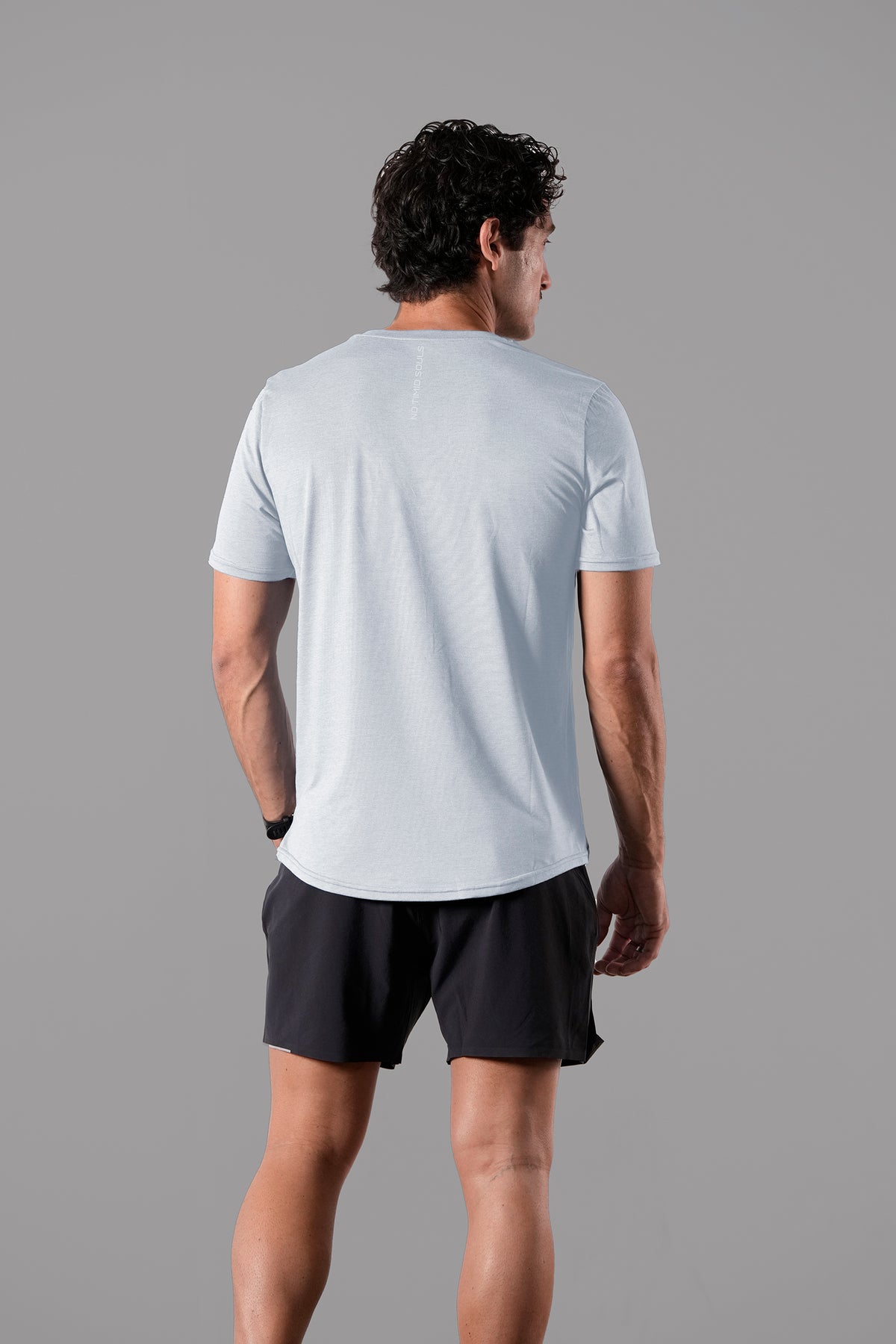 Men's FLOWDRY Tempo running top in Vapour Grey - product photo 3 of 4