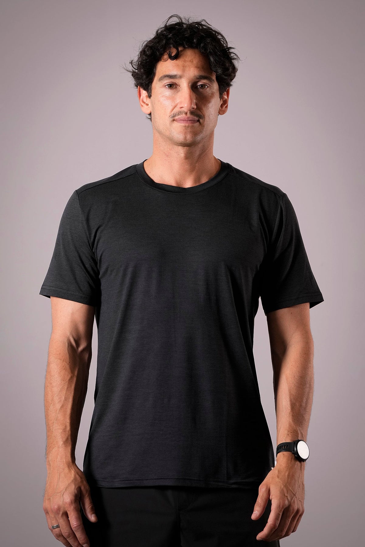 Men's Performance Luxe training top in New Black - product photo 2 of 4