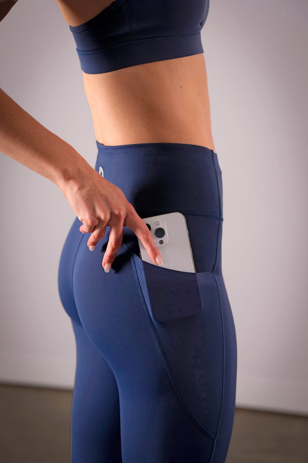 Women's BODYSENSE 2.0 running leggings in United in Navy - product photo 4 of 4