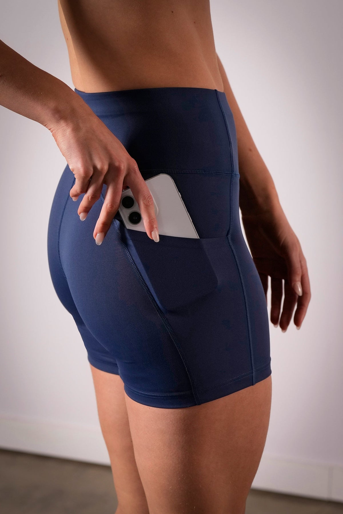 Women's BODYSENSE 2.0 5-inch running shorts in United In Navy - product photo 4 of 4