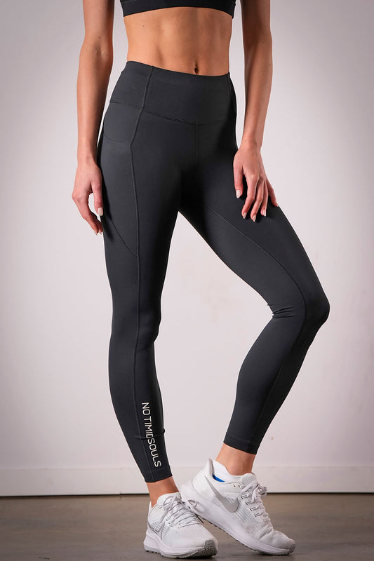 Women's BODYSENSE 2.0 running leggings in New Black - product photo 1 of 4