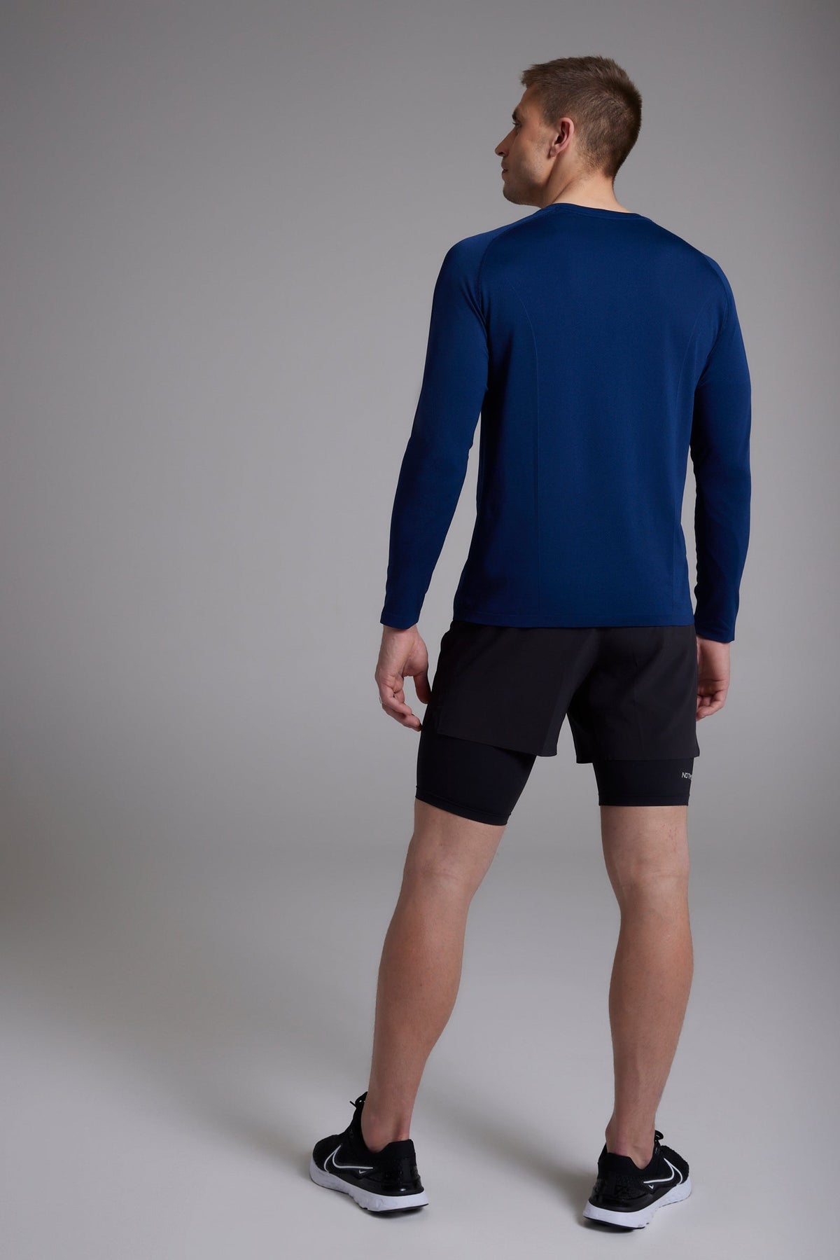 Men's GLIDE360 long sleeve running top in United in Navy - product photo 3 of 6