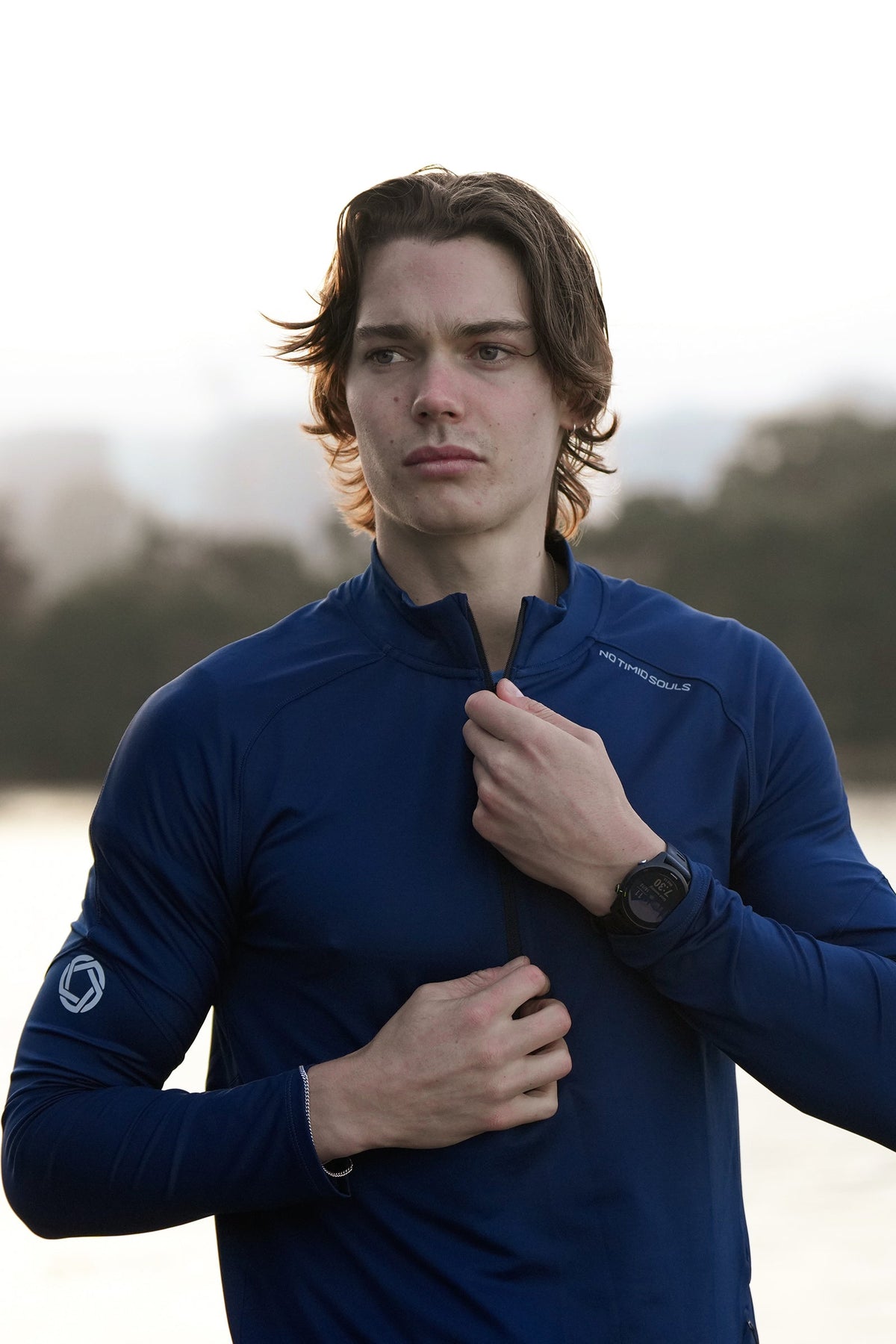 Men's AIRWRAP 1/4 zip running top in United in Navy - product photo 1 of 4