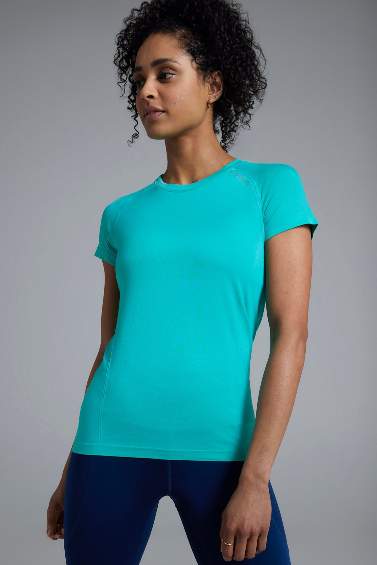 Women's GLIDE360 fitted running top in Bondi Turquoise - product photo 1 of 6