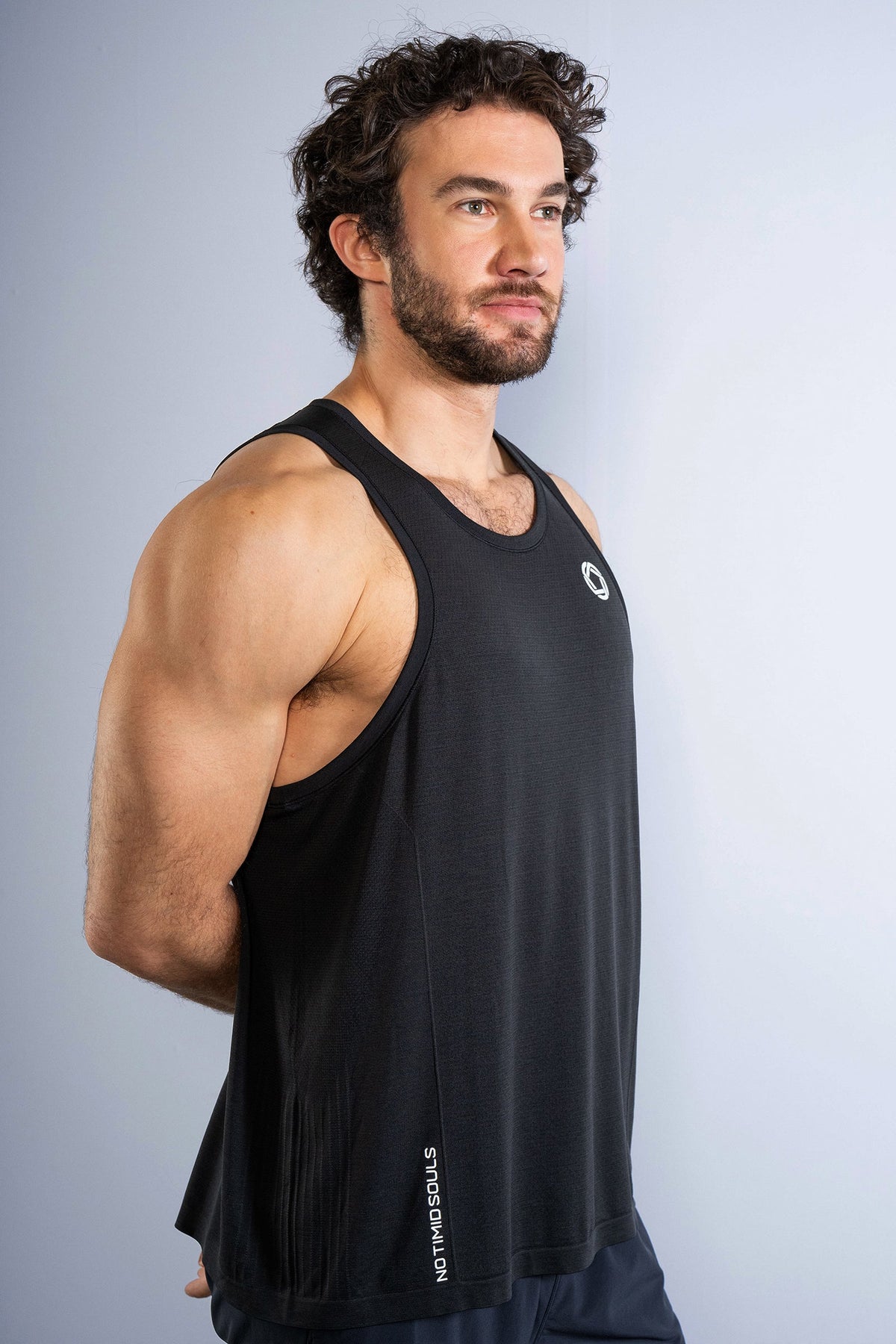 Men's GLIDE360 running singlet in New Black - product photo 3 of 4