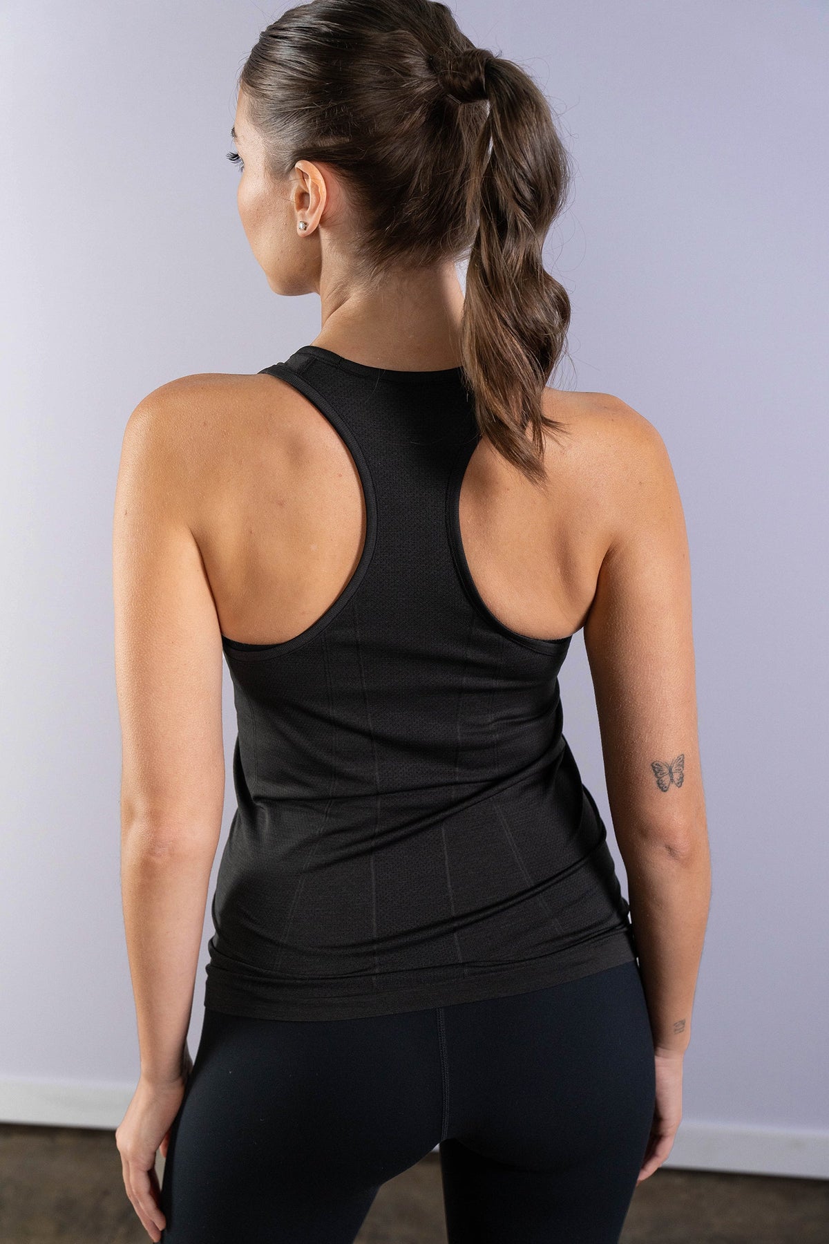 Women's GLIDE360 fitted running singlet in New Black - product photo 5 of 6