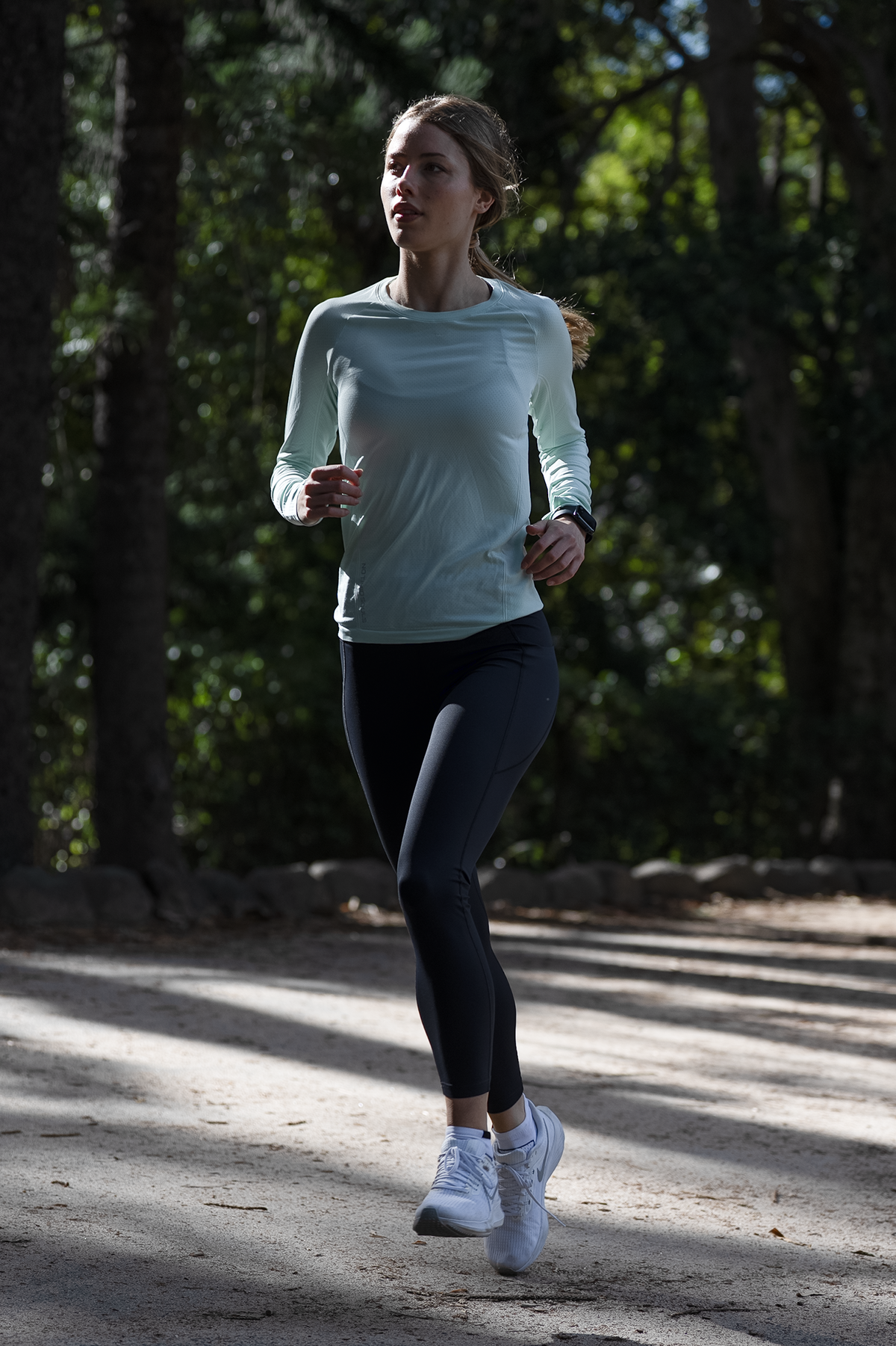 Women's GLIDE360 long sleeve running top in Cool Mint - product photo 2 of 4