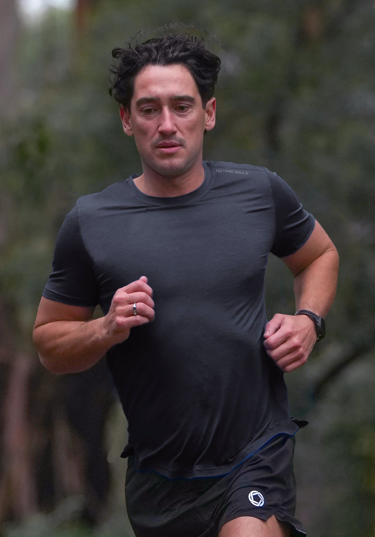 Men's FLOWDRY Tempo running top in New Black - product photo 1 of 4
