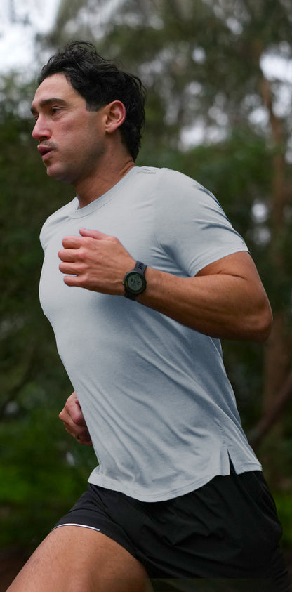 Men's FLOWDRY Tempo running top in Vapour Grey - product photo 1 of 4