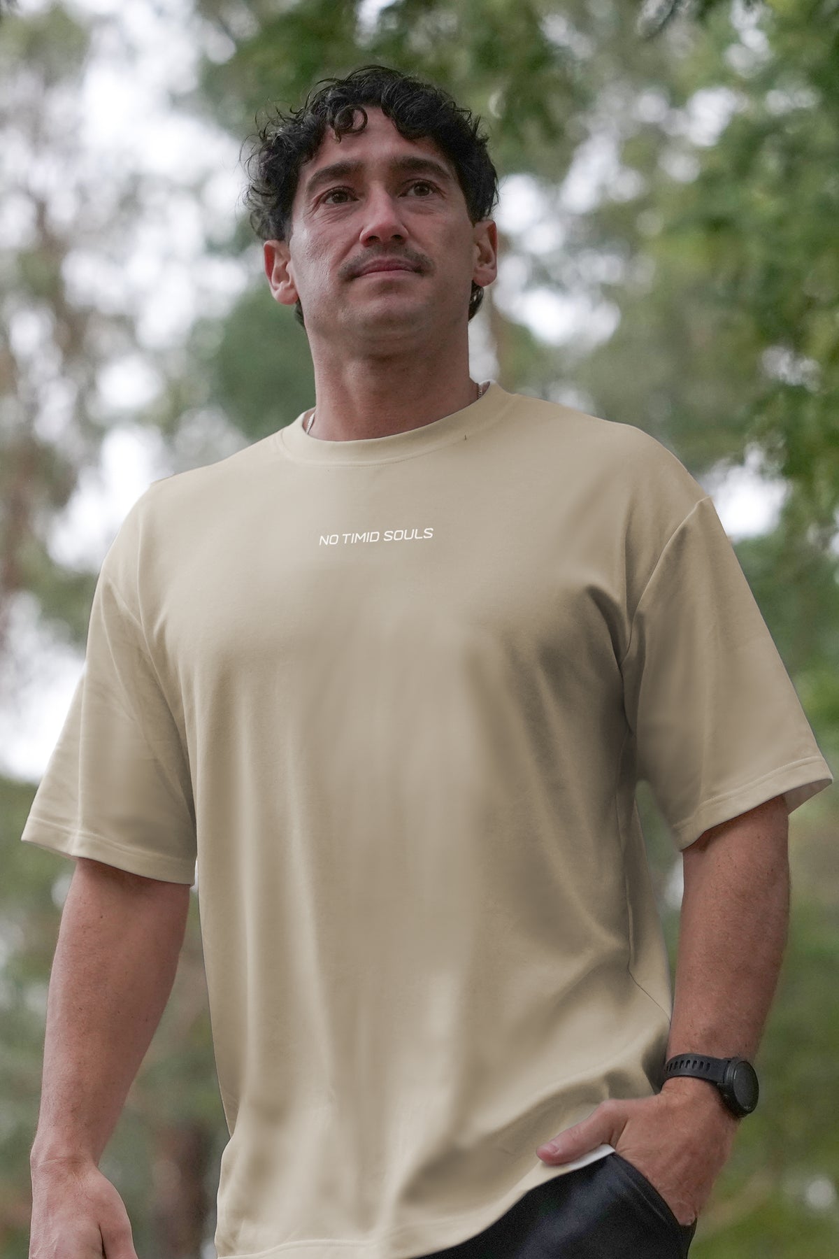Men's Oversize and Odour-Free Tee in Surf Coast Sand