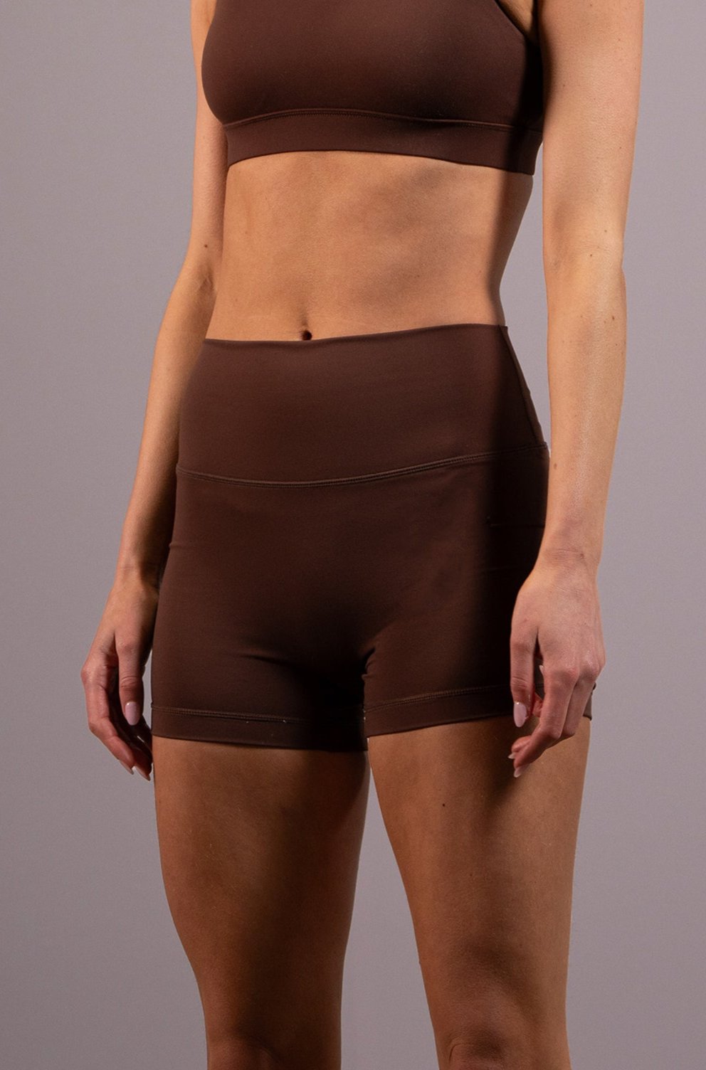 Women's EVERYWEAR 4-inch running shorts in Espresso - product photo 1 of 4