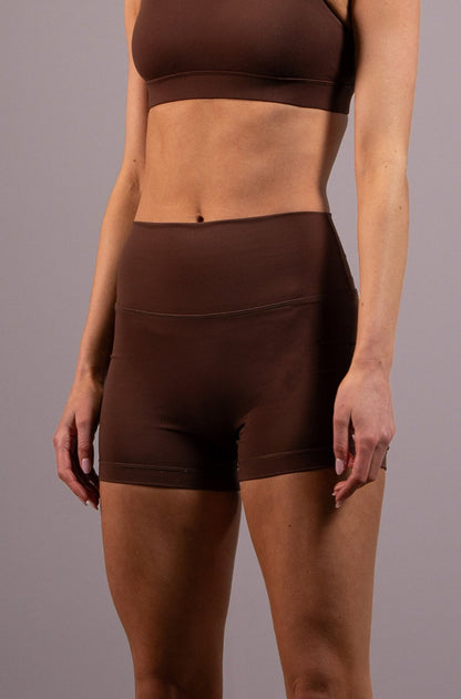 Women's EVERYWEAR 4-inch running shorts in Espresso - product photo 1 of 4